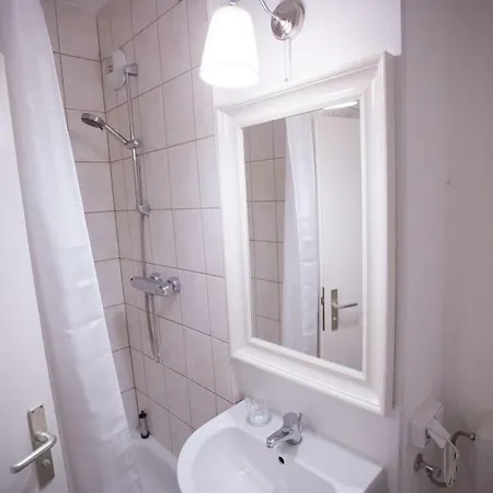 Gasteappartement Elbaue * ドレスデン